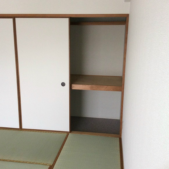 収納　押入れ