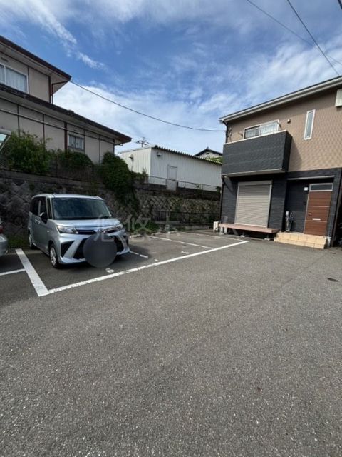 駐車場　現況優先