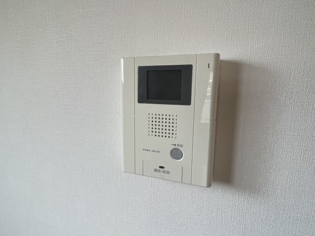 セキュリティ　TVモニター付きインターホンです