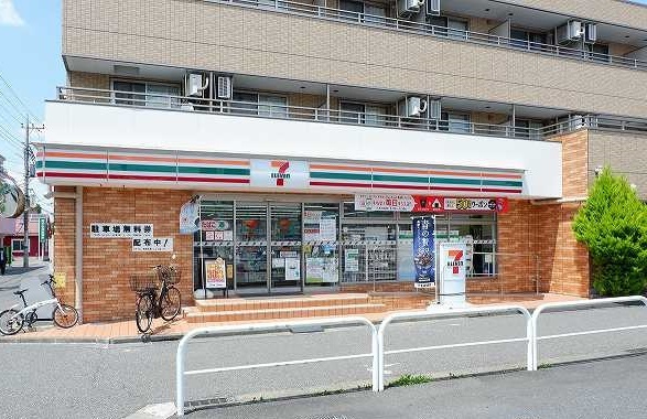 コンビニ　セブンイレブン（コンビニ）まで800m