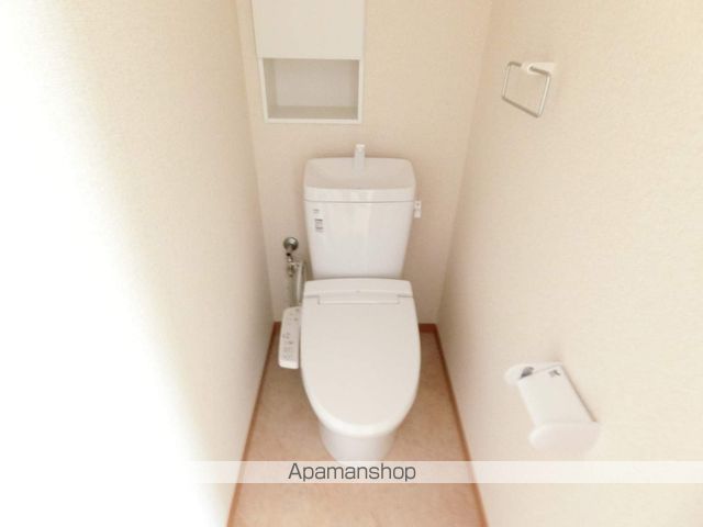 ＪＲ御殿場線 裾野駅 徒歩11分 3階建 築9年のトイレ写真