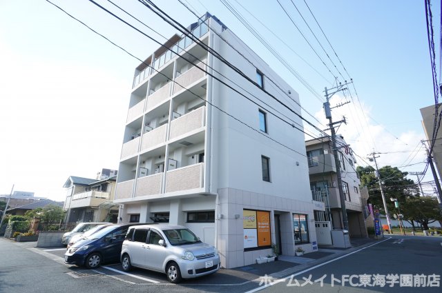 熊本市電健軍線 市立体育館前駅 徒歩14分 築8年