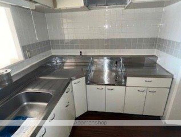 ヒルズ南戸塚3号棟のキッチン写真