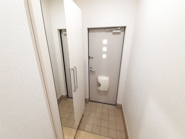 エグゼクスIの玄関写真