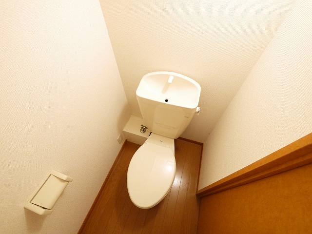 トイレ　ゆったりとした空間のトイレです