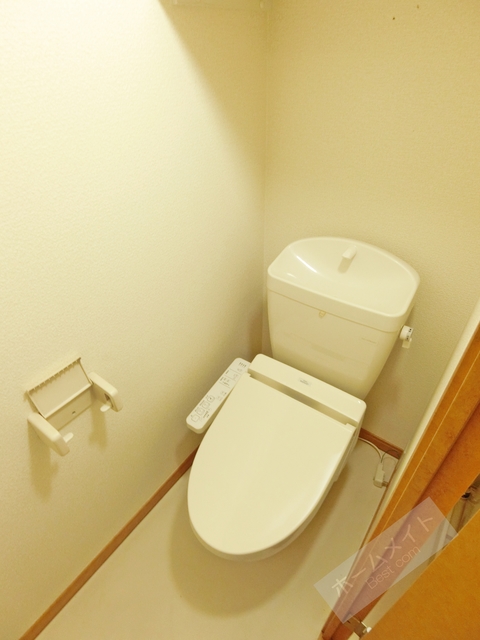 レオパレス畑山のトイレ写真