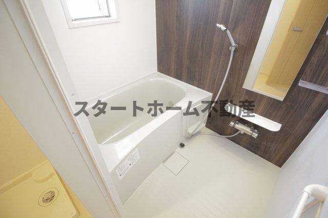 バス・シャワールーム　きれいなお風呂です