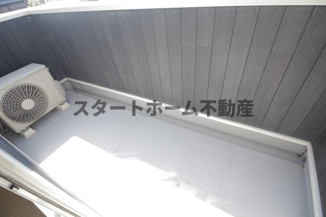 バルコニー　お洗濯にも便利なバルコニー付き