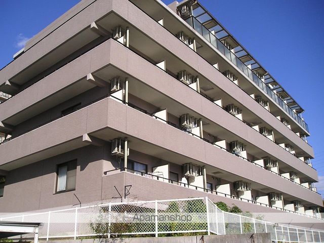 北大阪急行 緑地公園駅 徒歩14分 築29年