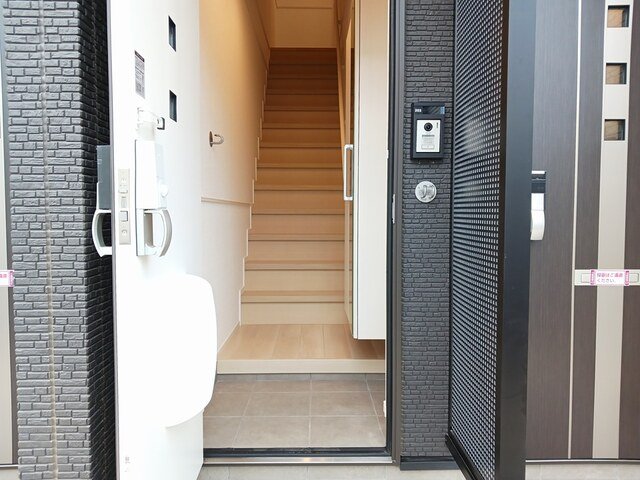 玄関　シンプルで使いやすい玄関です