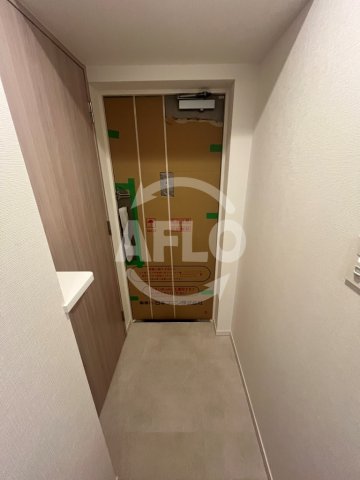 ＪＲ大阪環状線 福島駅 徒歩17分 11階建 築1年の玄関写真