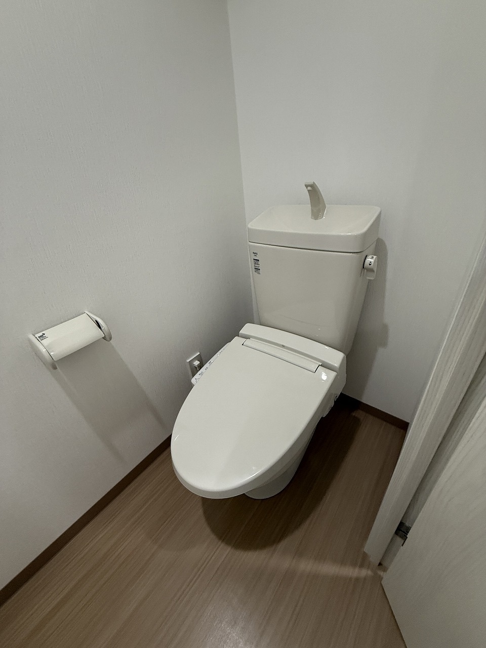 鹿児島市電谷山線 騎射場駅 徒歩4分 5階建 築2年のトイレ写真