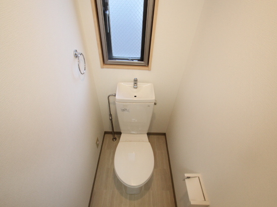 トイレ　※別部屋の写真です