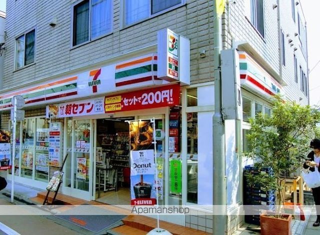 コンビニ　セブン－イレブン学芸大学駅東店（コンビニ）まで56m