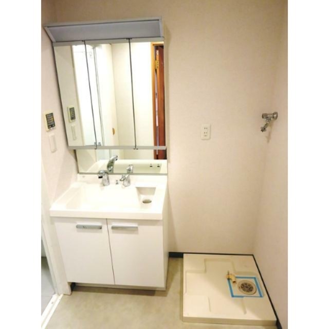 洗面設備　※同仕様写真