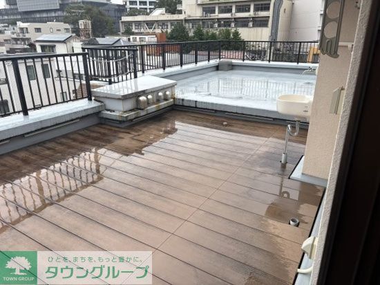 東京メトロ千代田線 根津駅 徒歩8分 5階建 築27年の内装写真