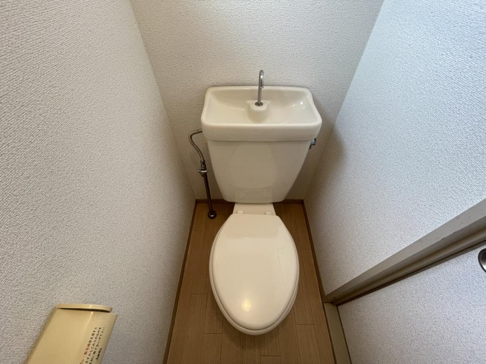 セジュール武庫之荘 北棟のトイレ写真