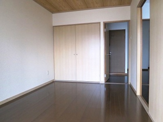 KAWAMAビルの内装写真