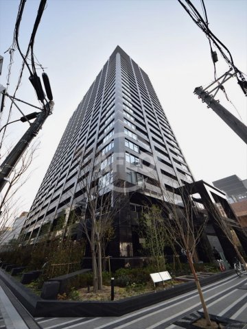 プレサンスレジェンド堺筋本町タワーの外観写真
