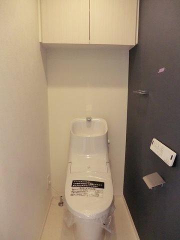 トイレ　内見予約受付中、お気軽にお問い合わせください。【0037-6