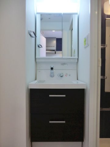 洗面設備　内見予約受付中、お気軽にお問い合わせください。【0037-6