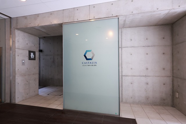 エントランス　エントランス
