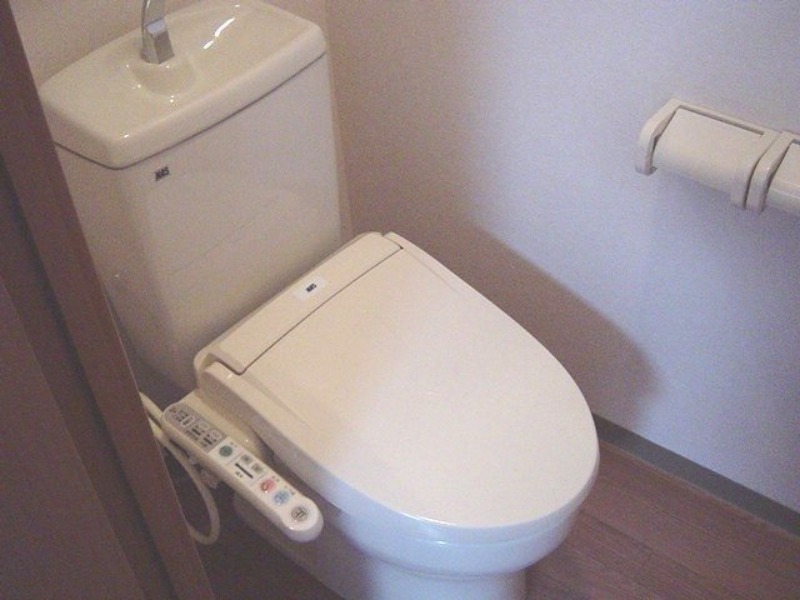トイレ　図面と現状に相違がある場合には現状を優先