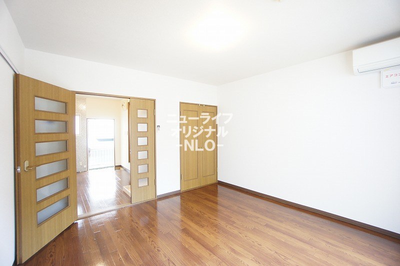 その他部屋・スペース　洋室別アングルです