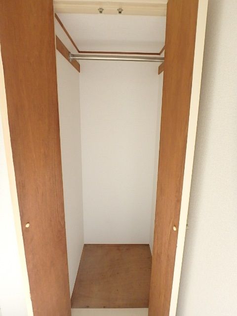 ジュネパレス松戸第707の内装写真