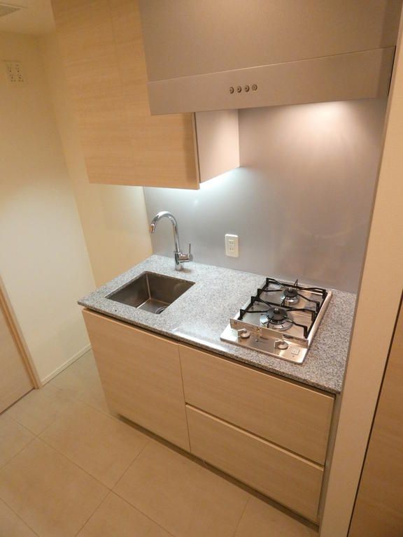 キッチン　写真は同タイプ住居です。