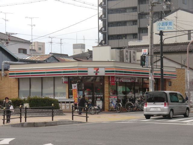 コンビニ　セブンイレブン大阪小路2丁目店（コンビニ）まで355m