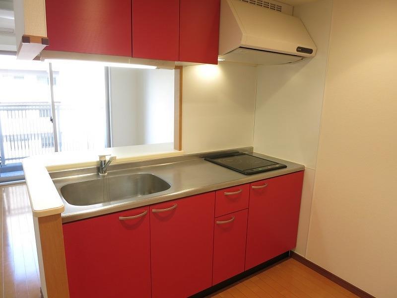 キッチン　2口IHコンロ※お部屋により色が異なります