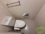 トイレ　トイレの写真です。シンプルで使いやすそうですね。