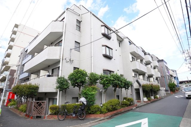 建物外観　外観は落ち着いています