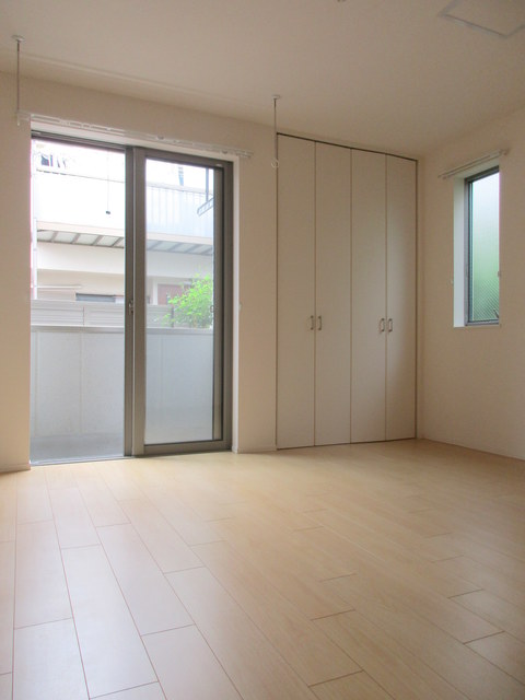 居室・リビング　★同物件別号室写真★