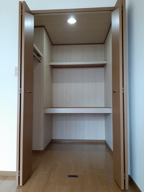 収納　図面と現状に相違がある場合には現状を優先