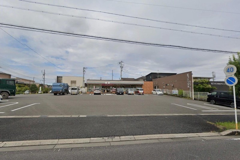 コンビニ　セブンイレブン 大府柊山町3丁目店（コンビニ）まで573m