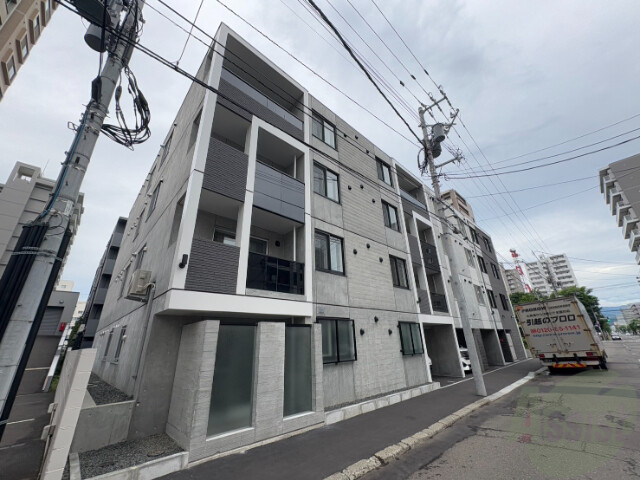 建物外観　中央区北６「ブランシャール桑園ＳＴＡＴＩＯＮ」