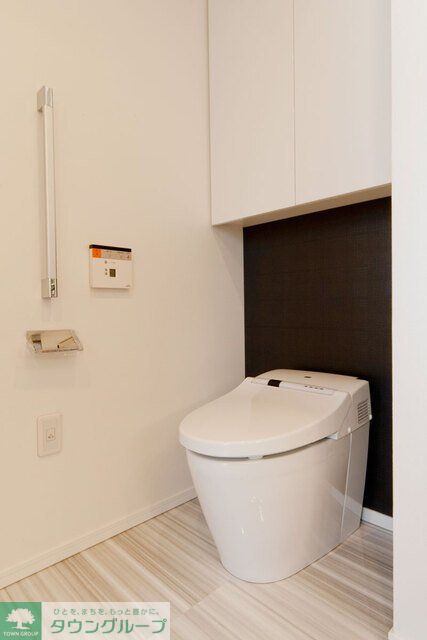 トイレ　※写真は同タイプ住戸です。