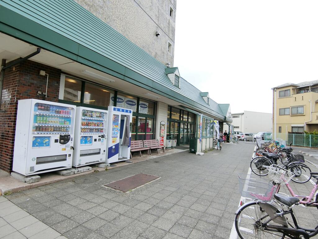スーパー　マルエツ子母口店（スーパー）まで380m