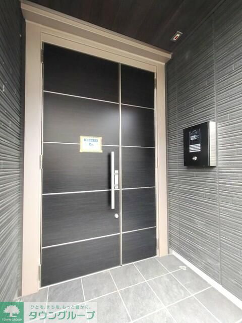 エントランス　お問合せはタウンハウジングまで！※現地待合わせ相談可能
