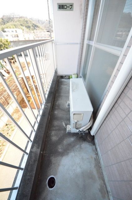 バルコニー　☆広めのバルコニーで洗濯物も干しやすいです☆