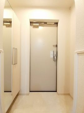 玄関　☆広々とした玄関☆