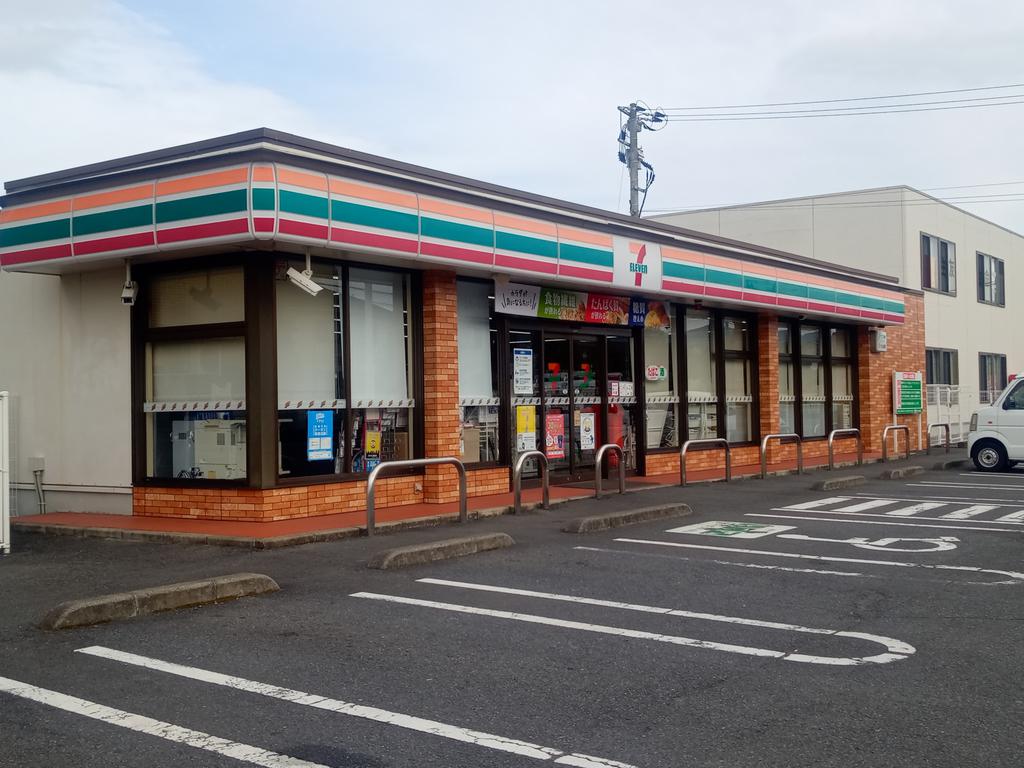 コンビニ　セブンイレブン大分王ノ瀬店（コンビニ）まで262m