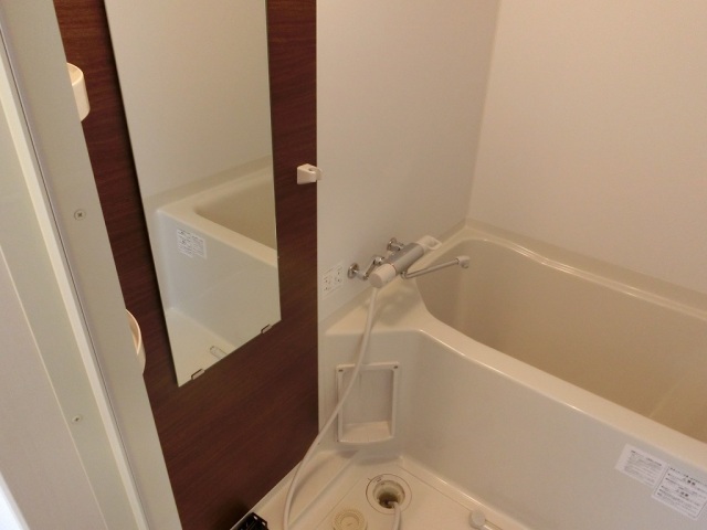 バス・シャワールーム　バストイレ別☆