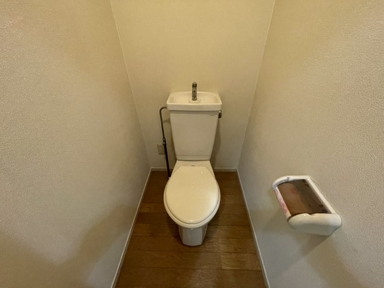 【広島市中区本通のマンションのトイレ】