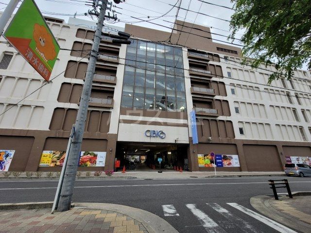 【岡崎市柿田町のマンションのショッピングセンター】