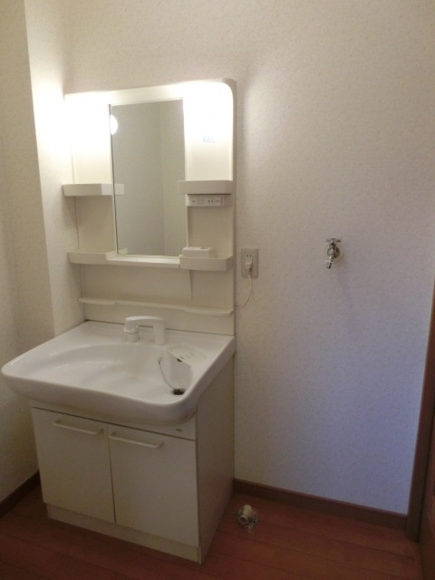 洗面設備　洗面化粧台+室内洗濯機置場