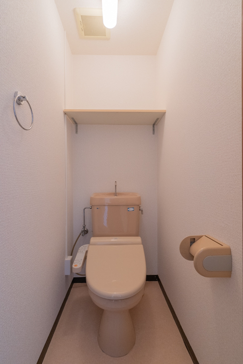 トイレ　ウォシュレット