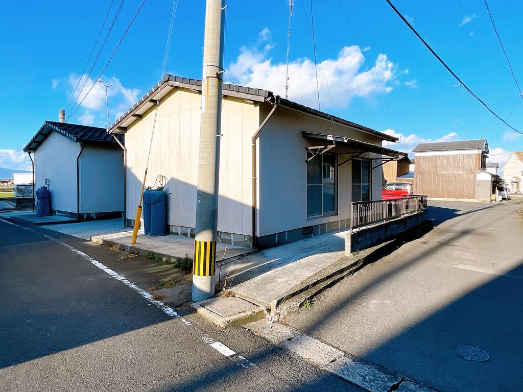 吉田借家　南南の建物外観